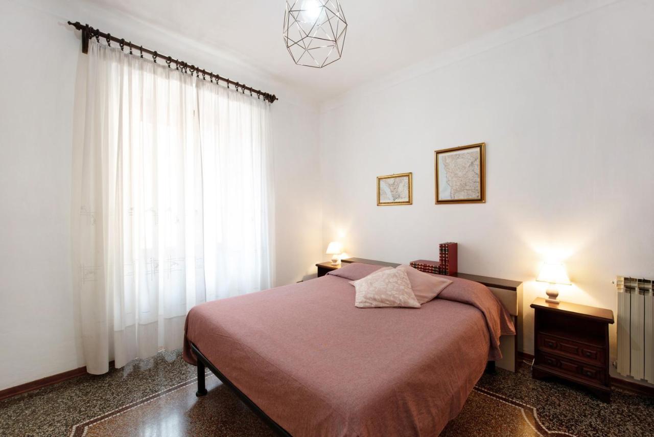 Dolphin House Appartement Genua